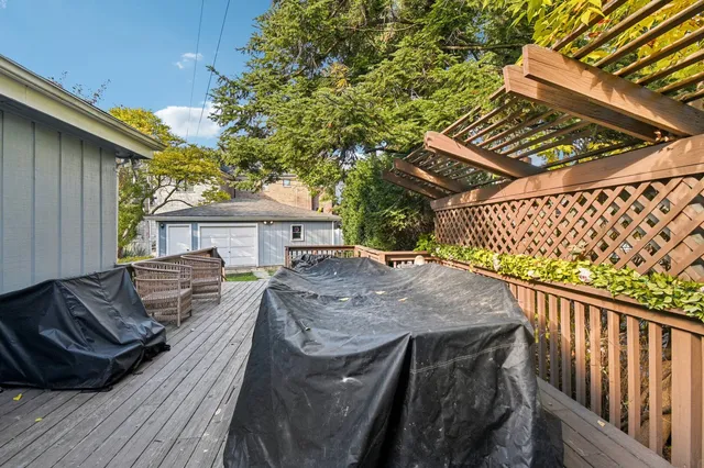 $465,000 | 694 South York Street, Elmhurst, IL 60126