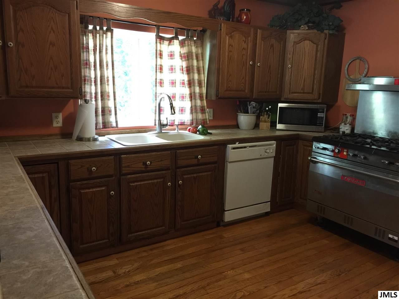 3999 Clarkway Road Jackson, MI 49203 - Photo 16 of 32 Photo 17