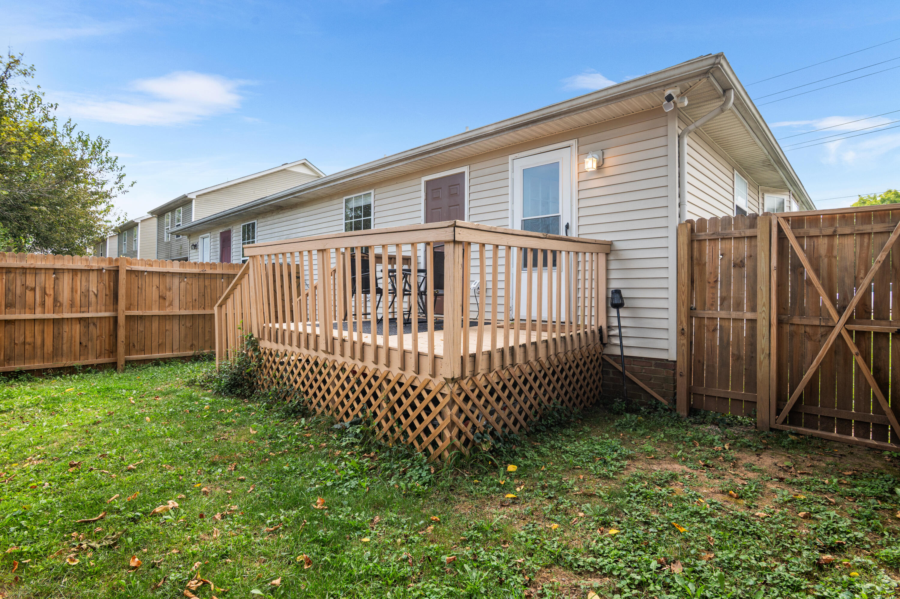 2131 South Rutherford Boulevard Murfreesboro, TN 37130 - Photo 15 of 16 Back Porch