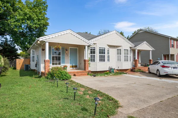 $245,000 | 2131 South Rutherford Boulevard, Murfreesboro, TN 37130
