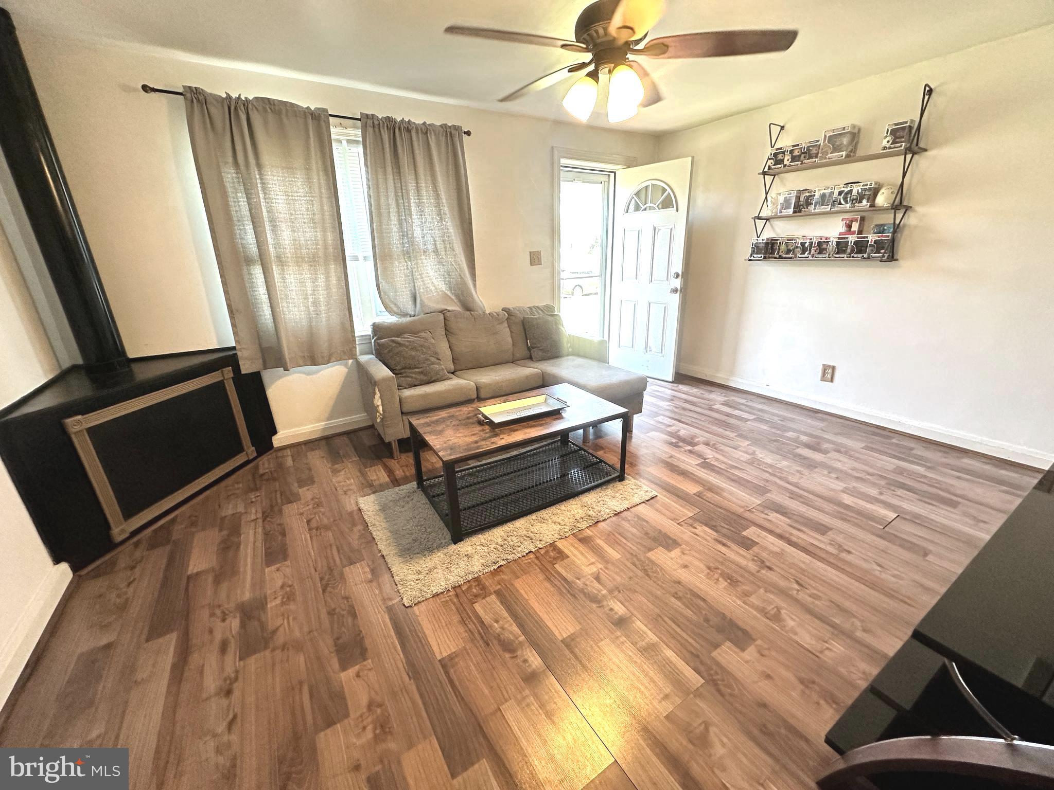 2221 Searles Road Dundalk, MD 21222 - Photo 5 of 22 alt view