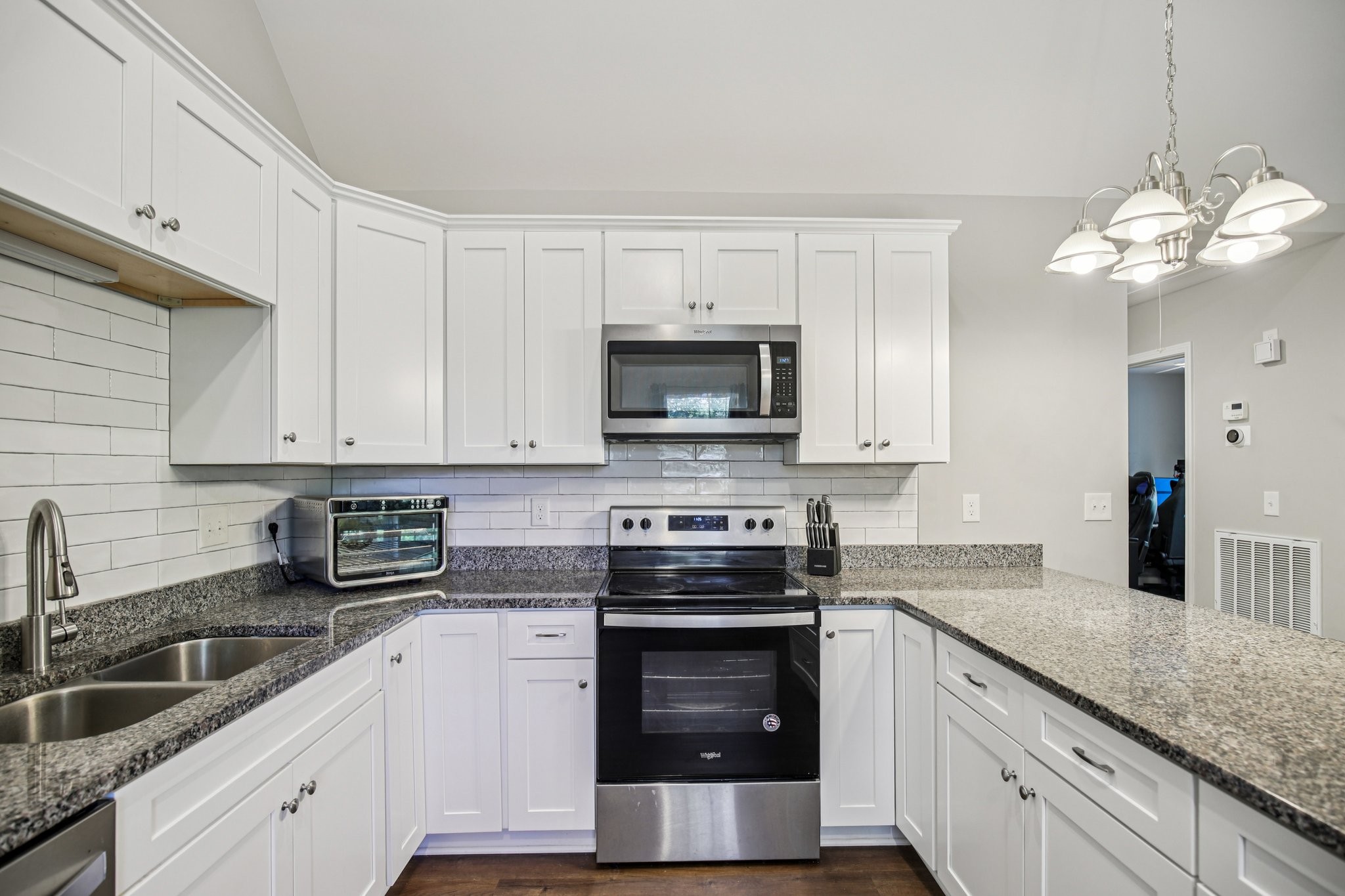 1122 Taylortown Road White Bluff, TN 37187 - Photo 24 of 56