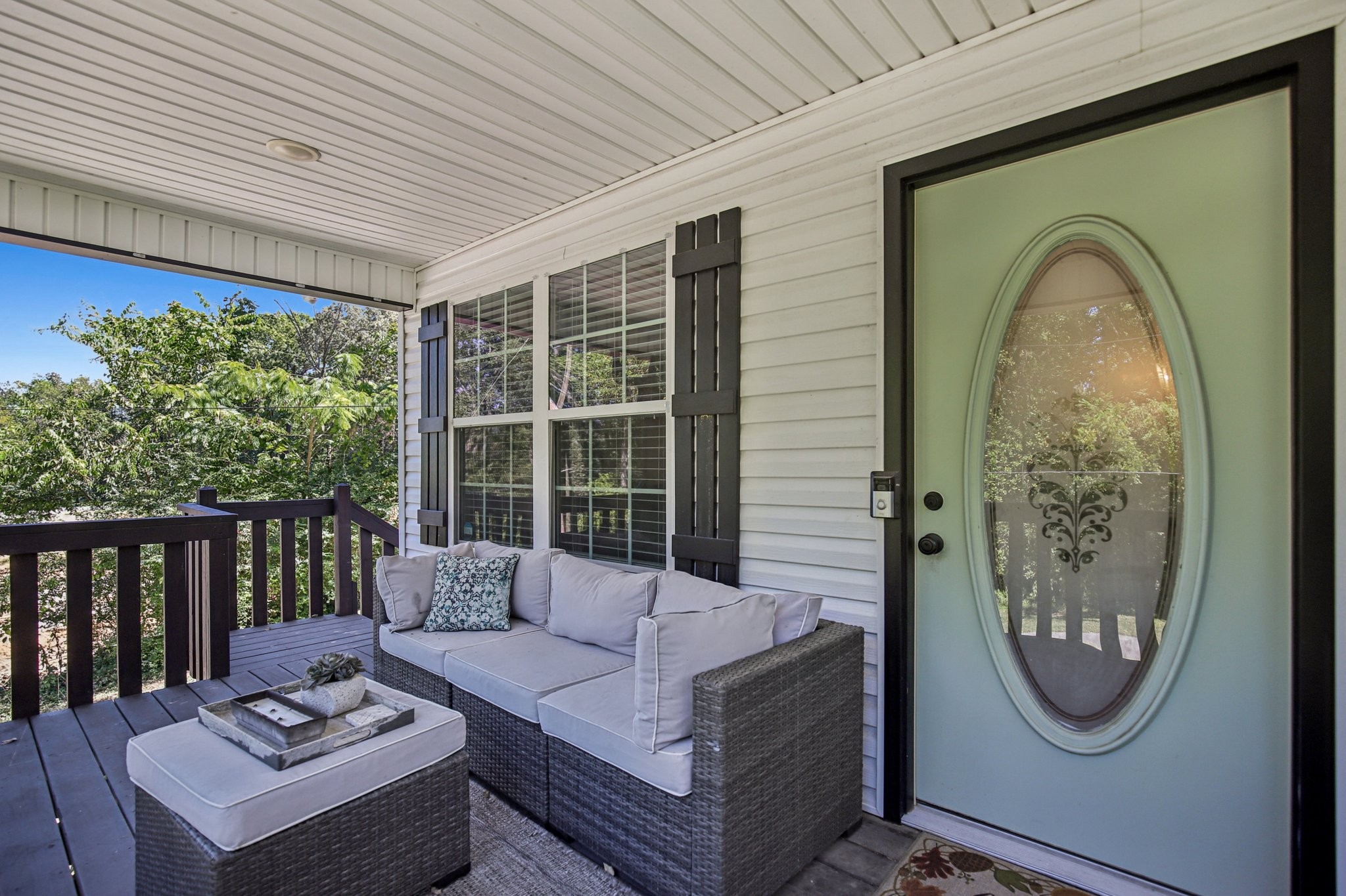 1122 Taylortown Road White Bluff, TN 37187 - Photo 7 of 56 a view of a couches and a potted plant on a table