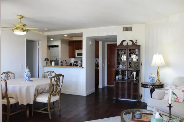 $469,900 | 2910 Elm Tree Court, Spring Valley, CA 91978