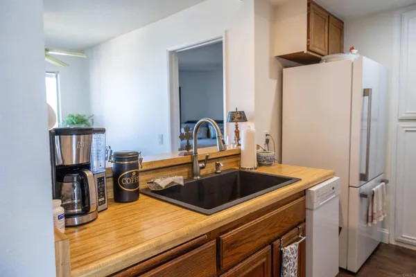 $469,900 | 2910 Elm Tree Court, Spring Valley, CA 91978