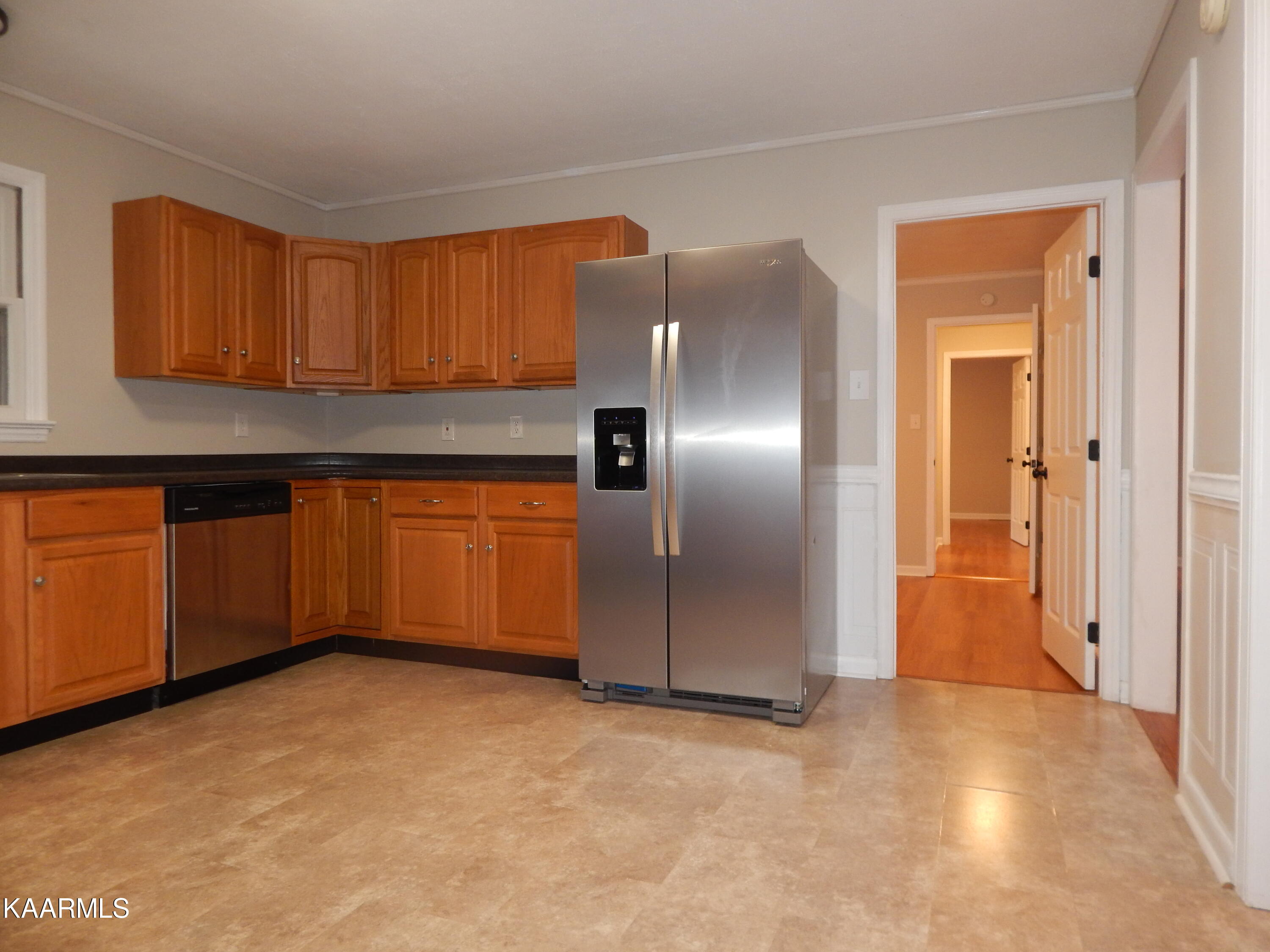 4108 Deerfield Road Knoxville, TN 37921 - Photo 5 of 24 DSCN8134