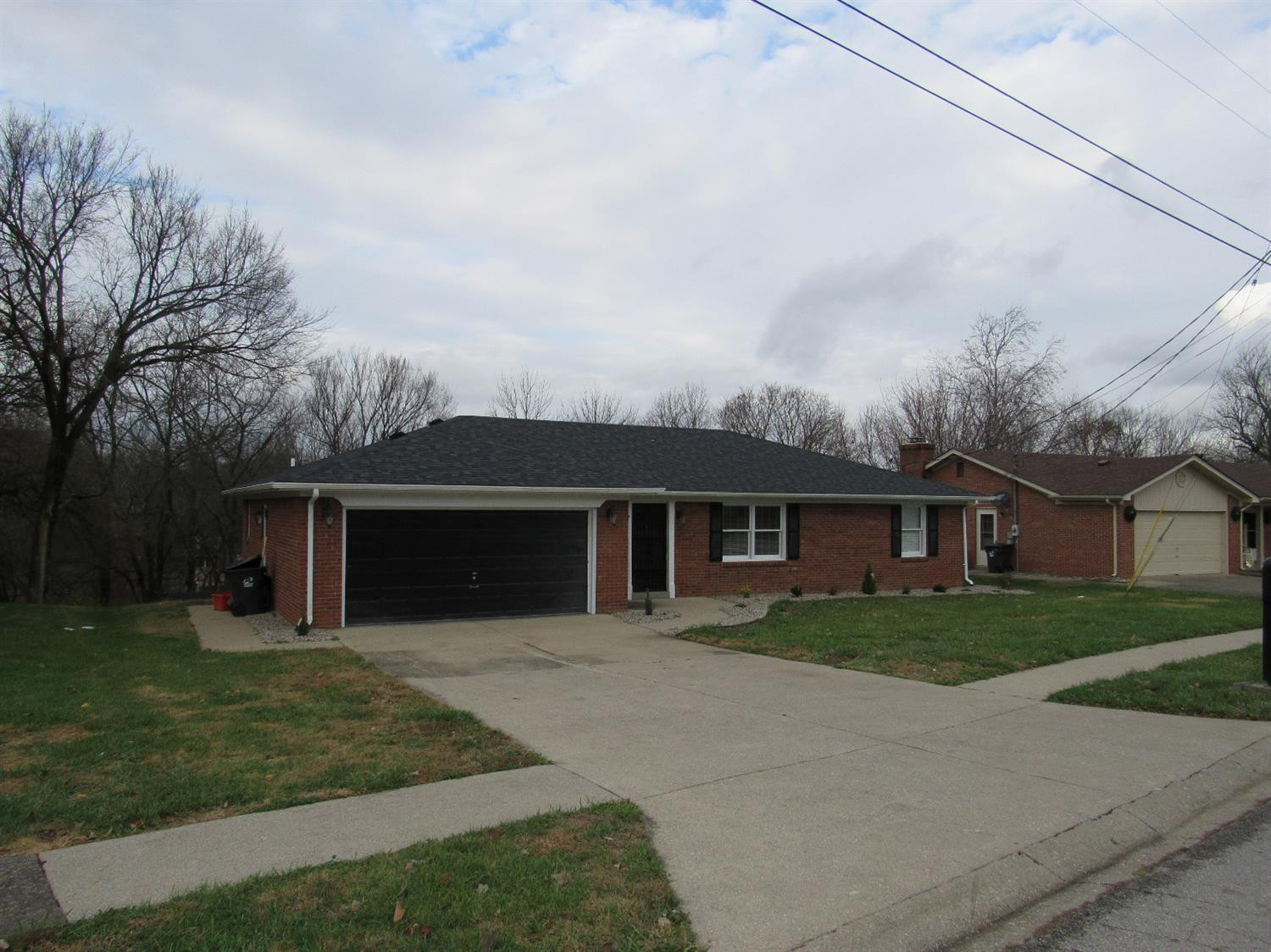 1043 Raintree Drive Richmond, KY 40475 - Photo 2 of 14 Photo 2