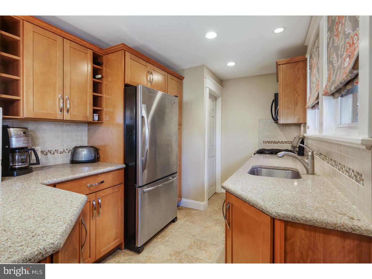 1124 Prospect Ridge Boulevard Haddon Heights, NJ 08035 - Photo 11 of 24 Kitchen