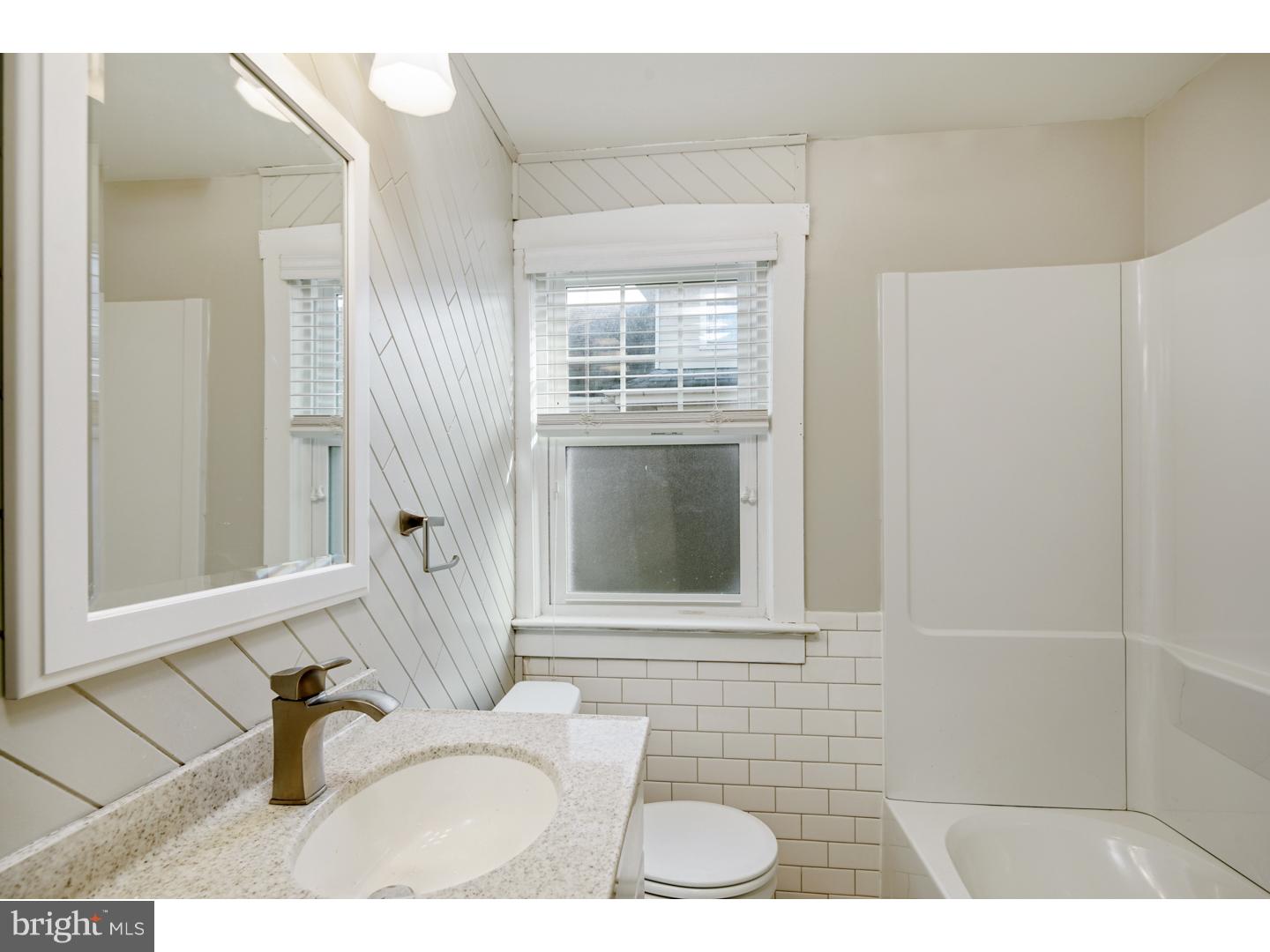 1124 Prospect Ridge Boulevard Haddon Heights, NJ 08035 - Photo 15 of 24 Bathroom