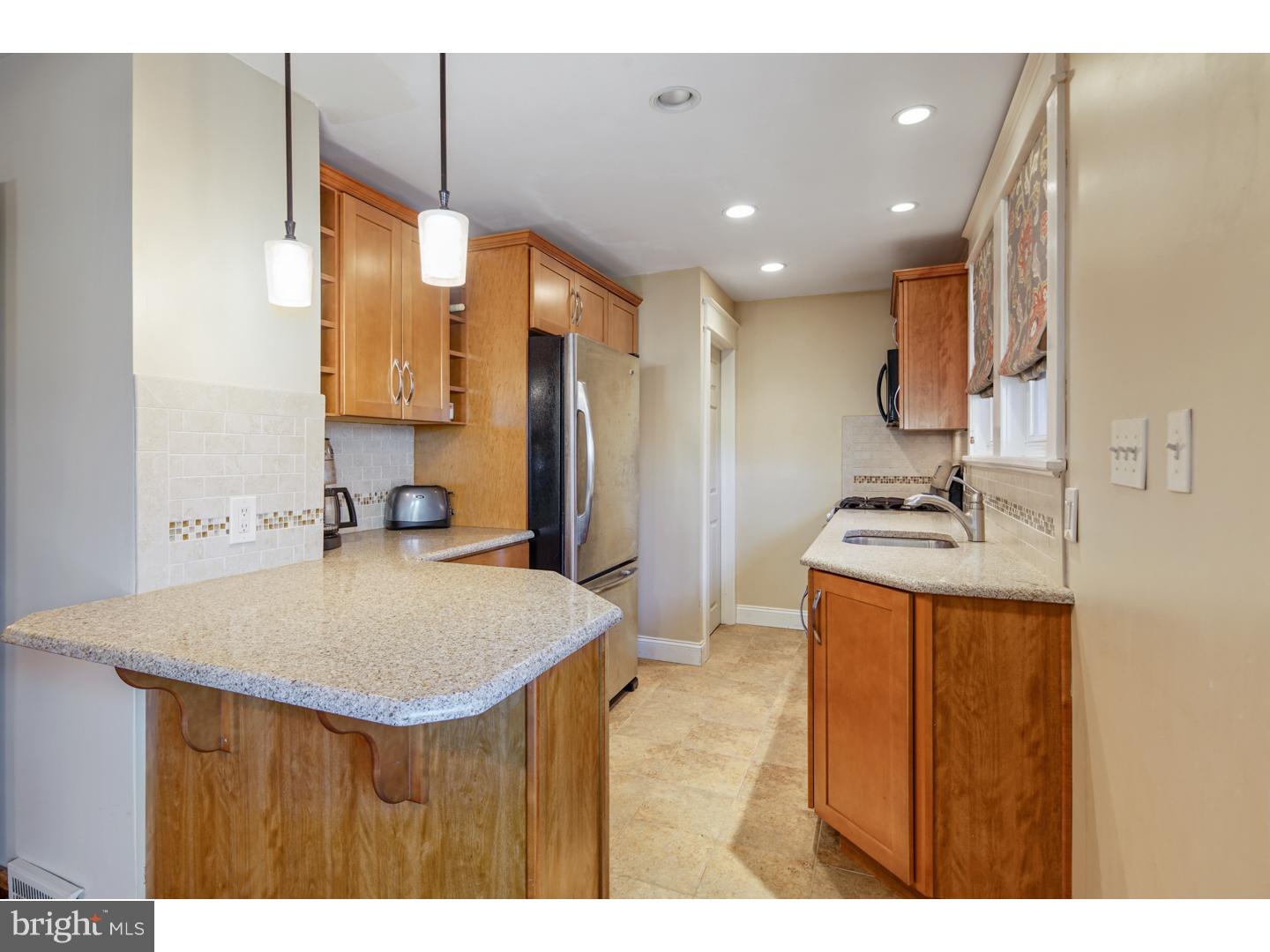 1124 Prospect Ridge Boulevard Haddon Heights, NJ 08035 - Photo 10 of 24 Kitchen