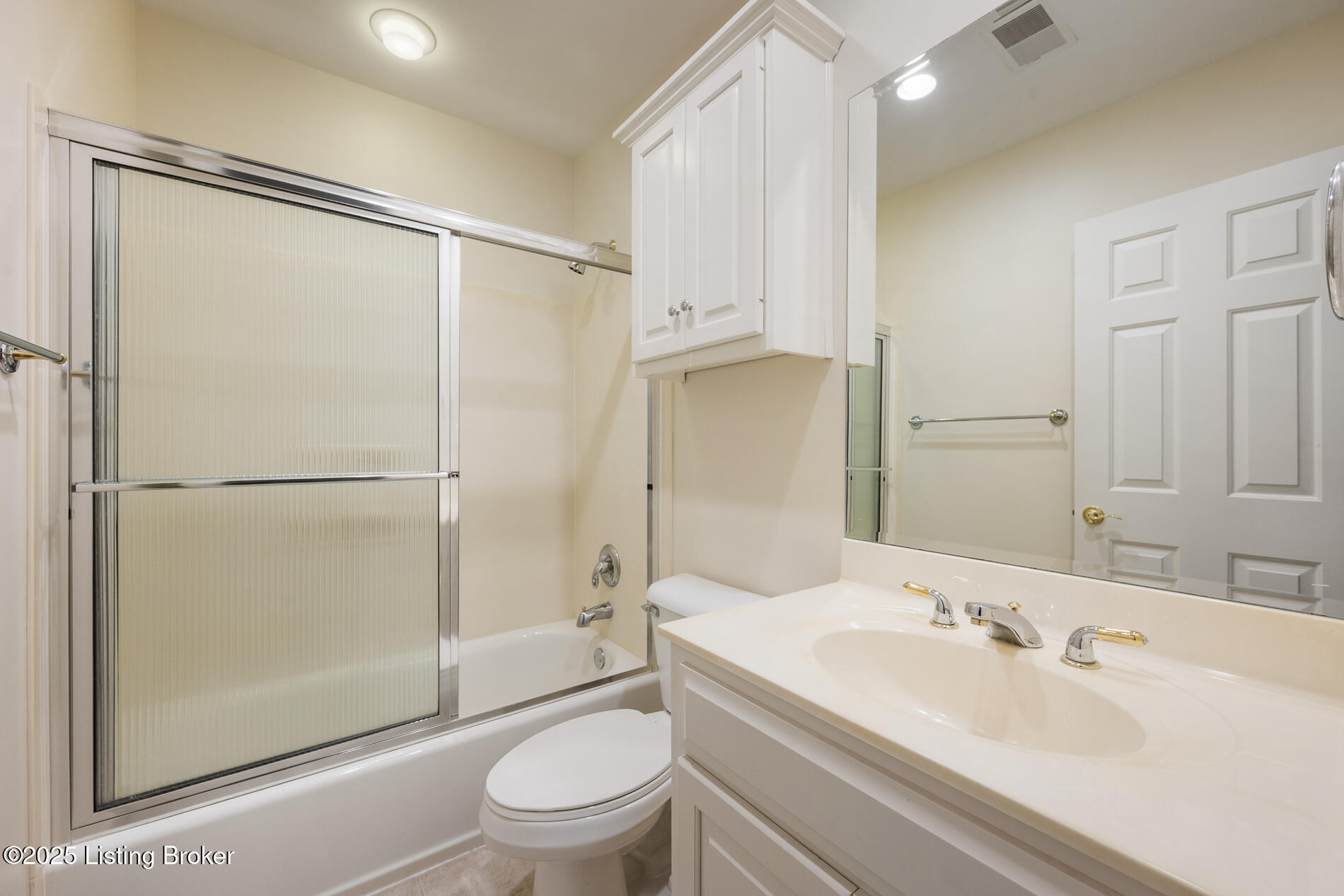 7910 Sutherland Farm Road Prospect, KY 40059 - Photo 49 of 64 En-Suite Bath