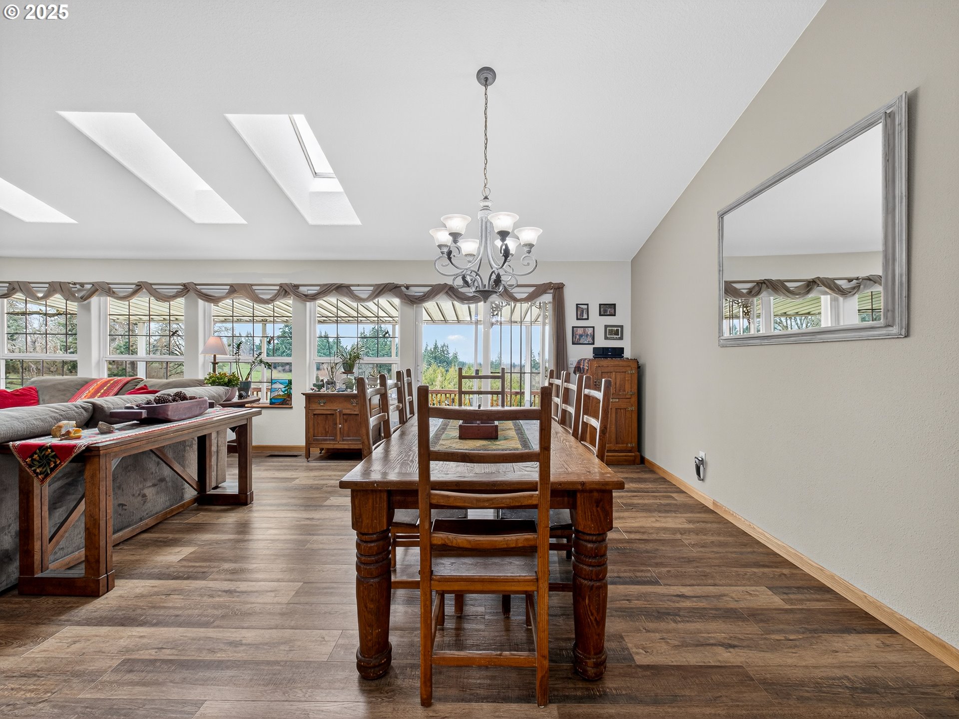 12345 South Fox Road Molalla, OR 97038 - Photo 17 of 48 Gallery Image 17