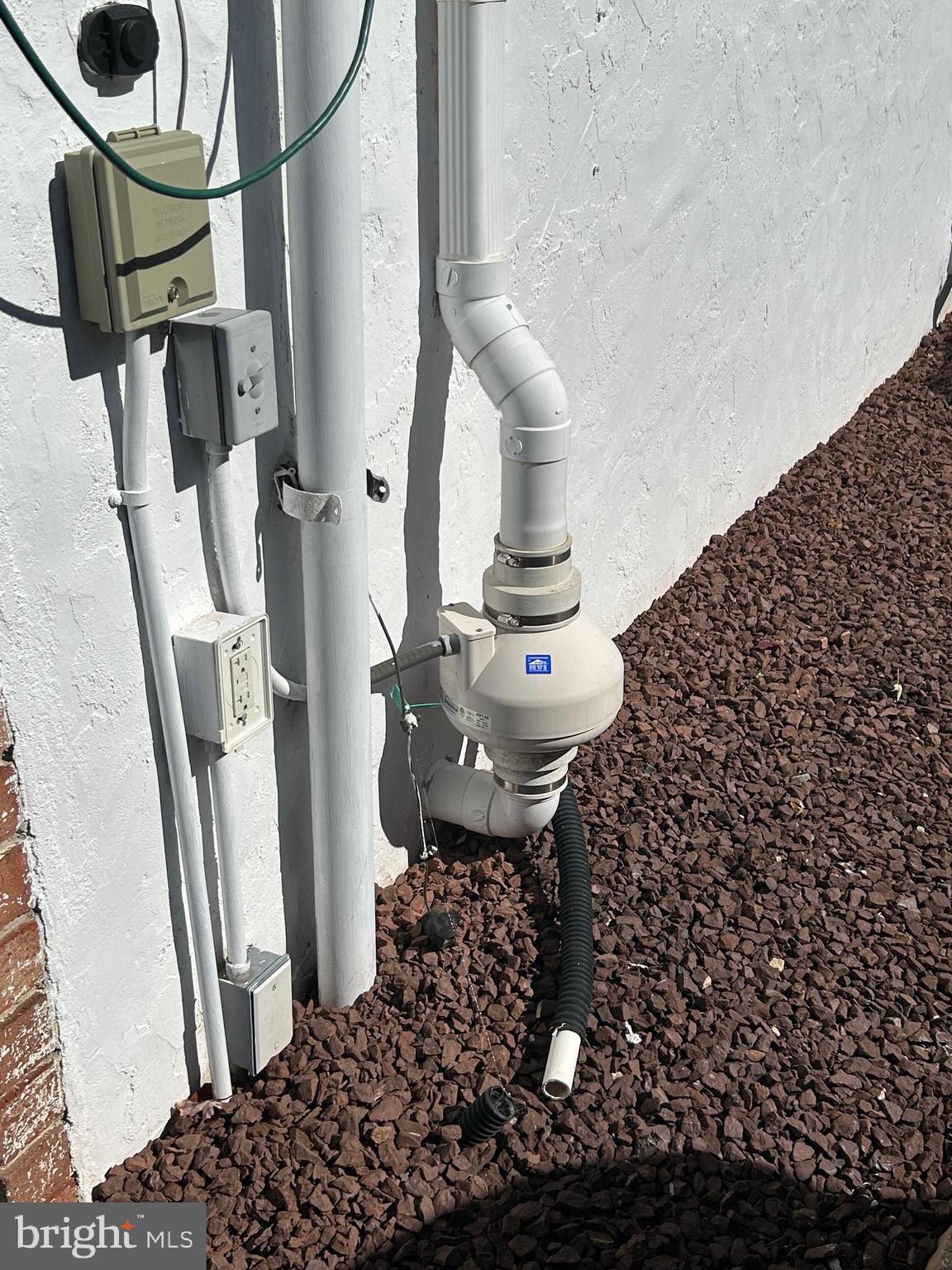 139 Mussetta Street Hanover, PA 17331 - Photo 62 of 63 a bathroom with a sink toilet and shower