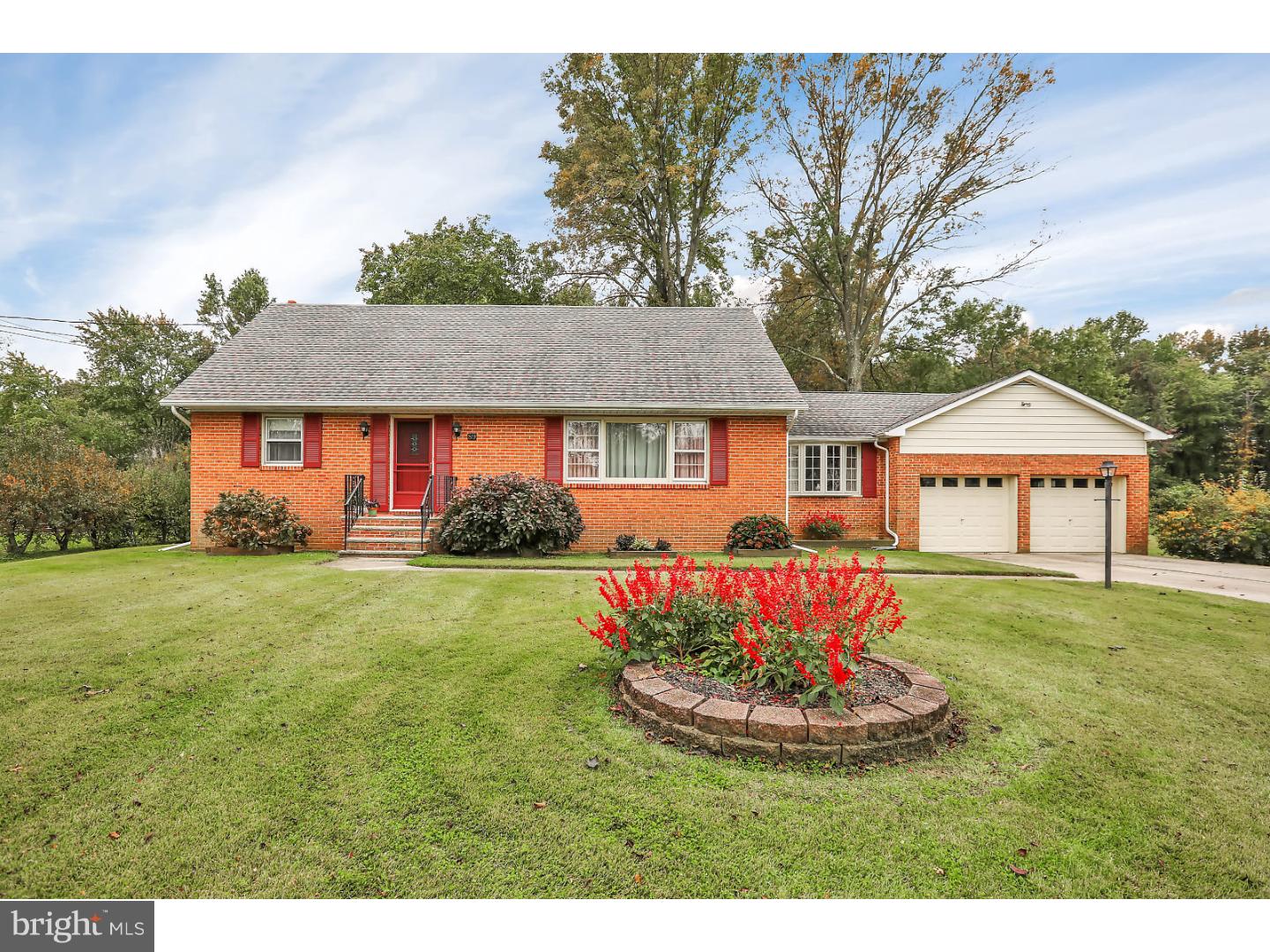 89 Groveville Road Trenton, NJ 08620 - Photo 1 of 20 Gallery Image 1