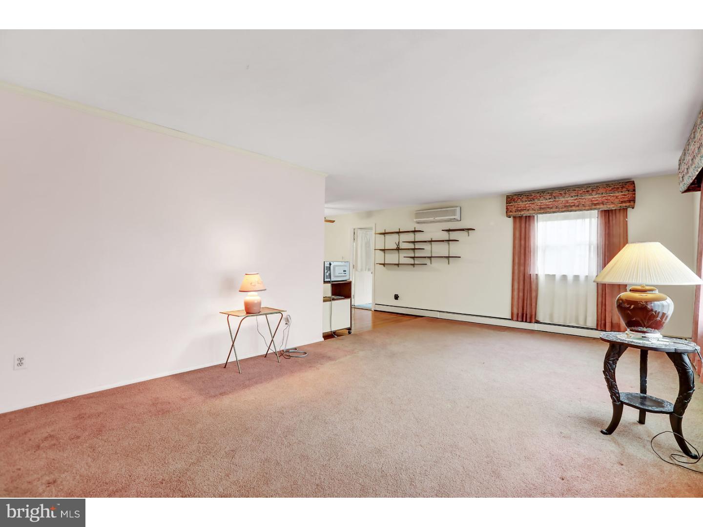 89 Groveville Road Trenton, NJ 08620 - Photo 2 of 20 Gallery Image 2