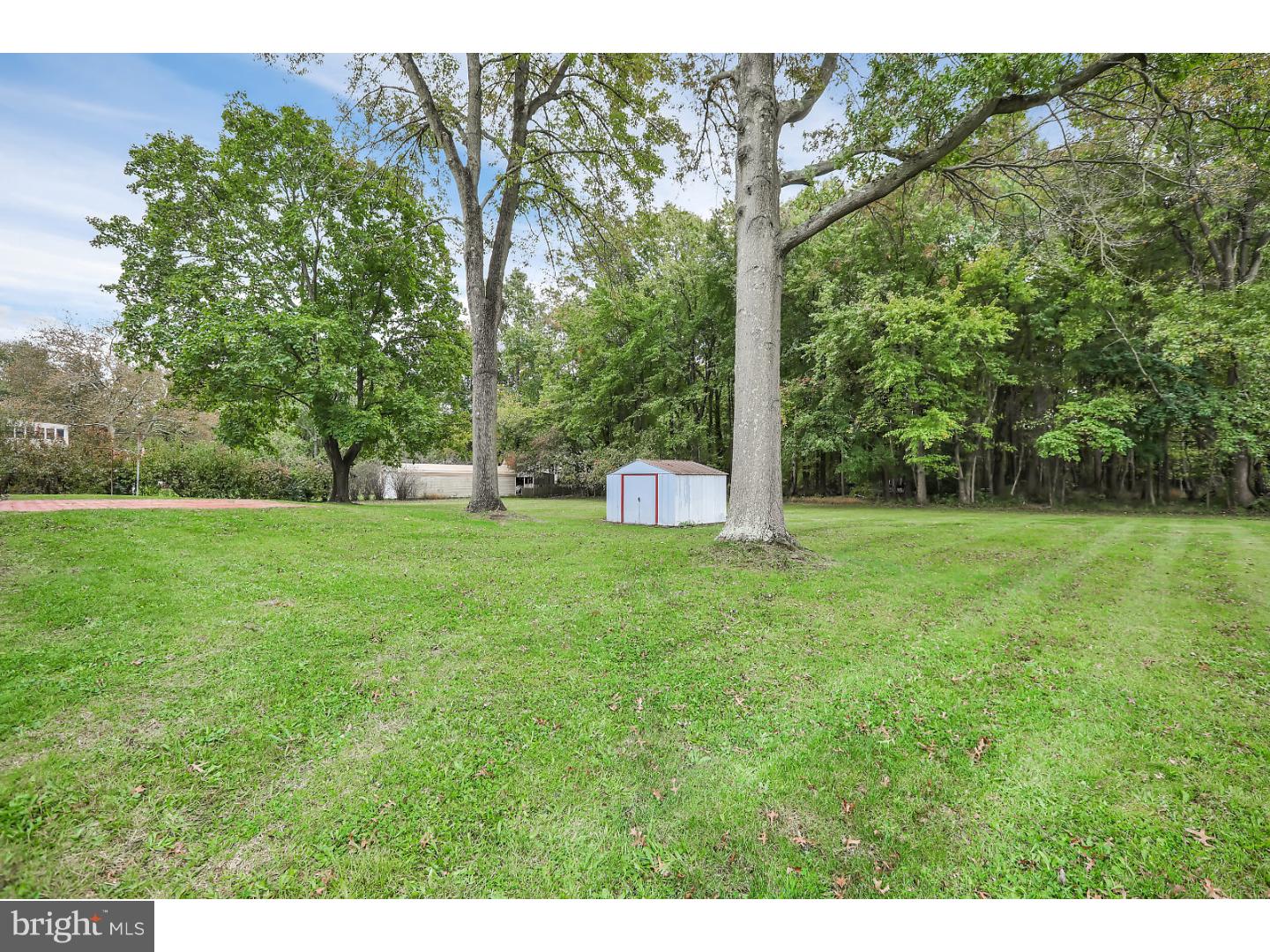 89 Groveville Road Trenton, NJ 08620 - Photo 19 of 20 Gallery Image 19