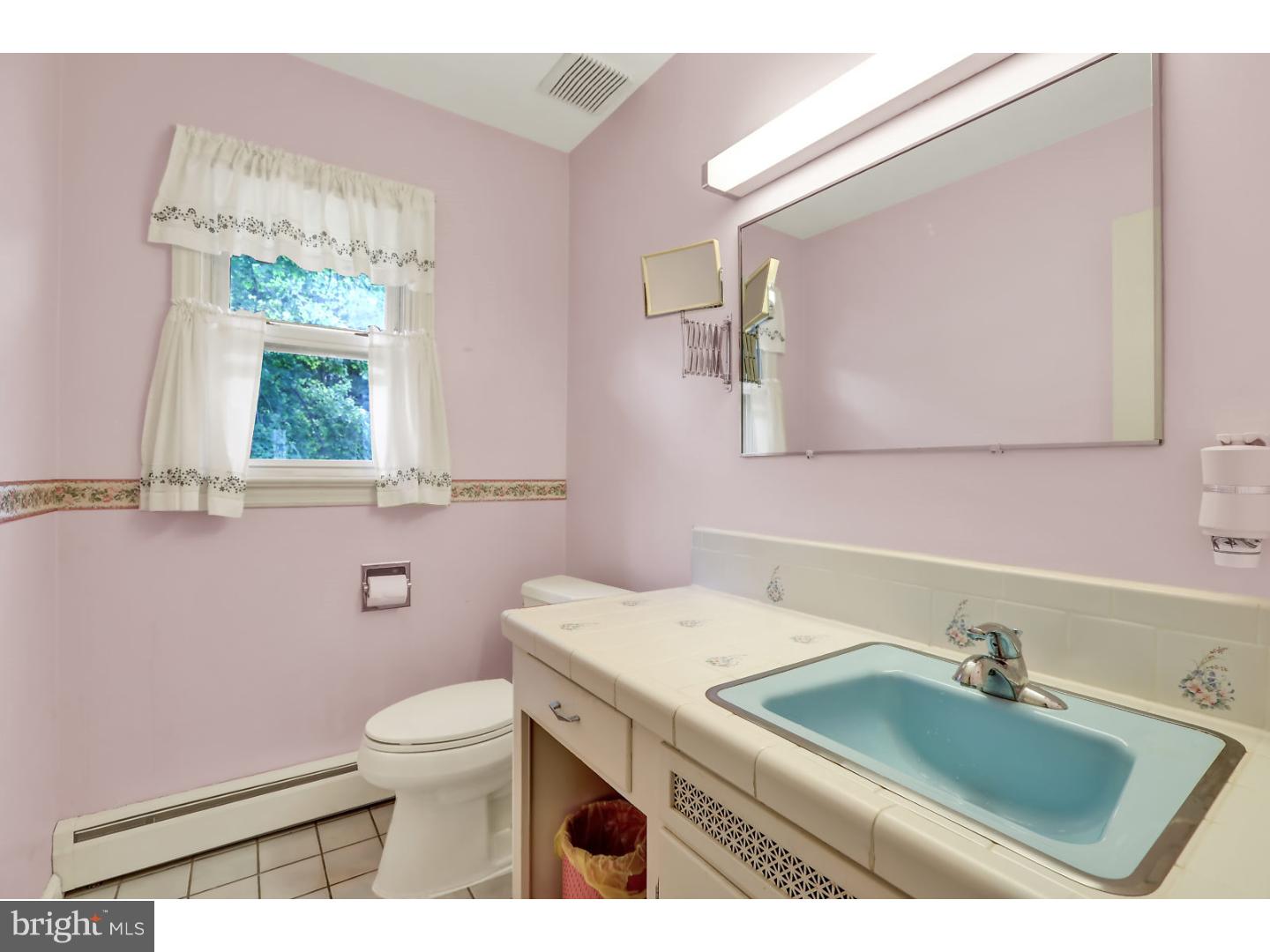 89 Groveville Road Trenton, NJ 08620 - Photo 9 of 20 Gallery Image 9