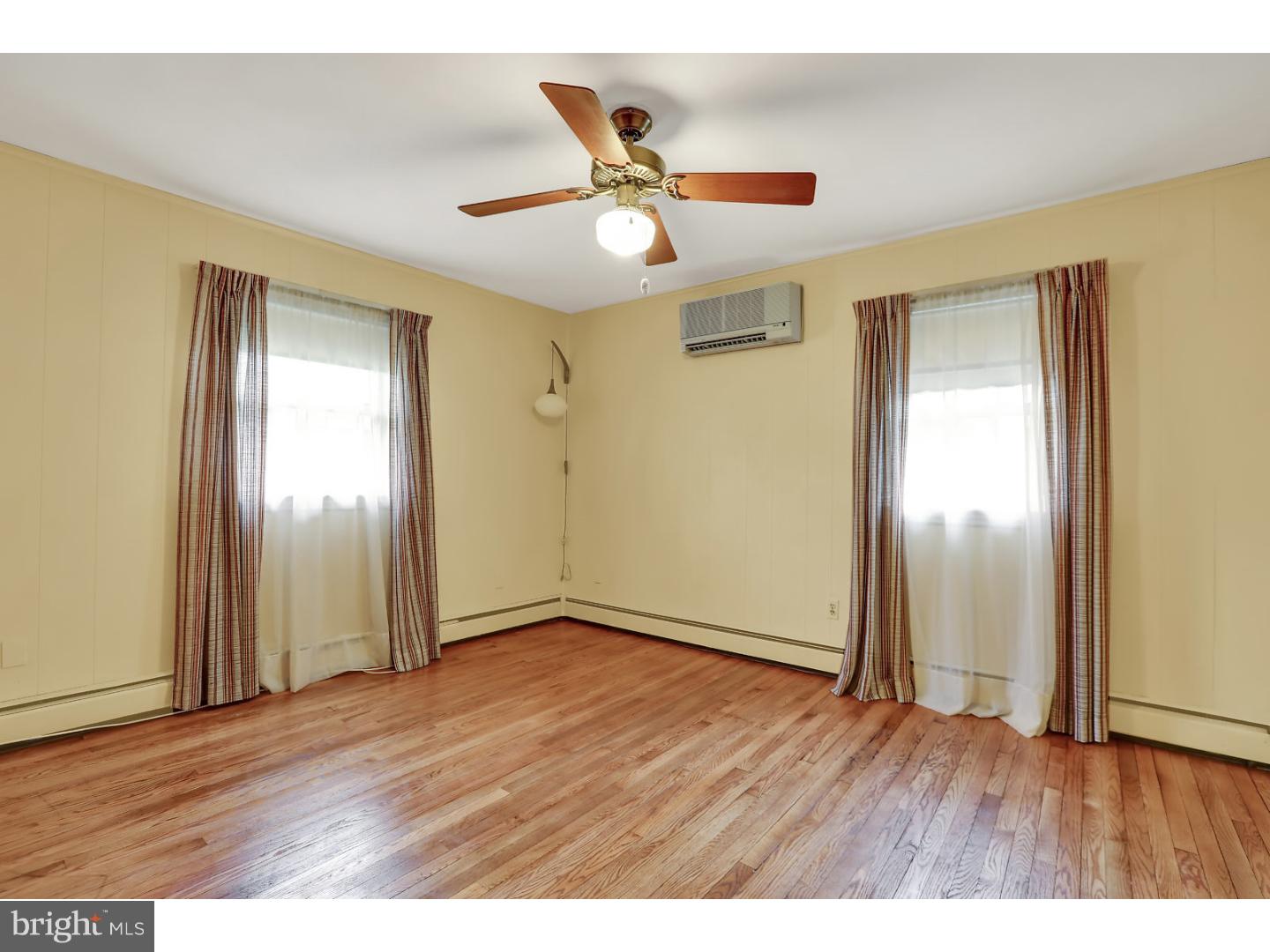 89 Groveville Road Trenton, NJ 08620 - Photo 10 of 20 Gallery Image 10