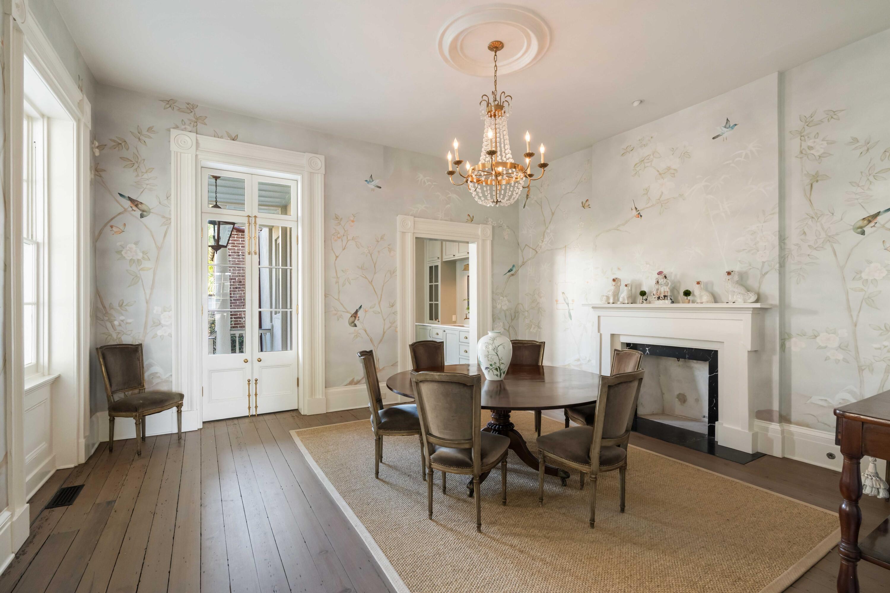 32 Society Street Charleston, SC 29401 - Photo 11 of 110 10