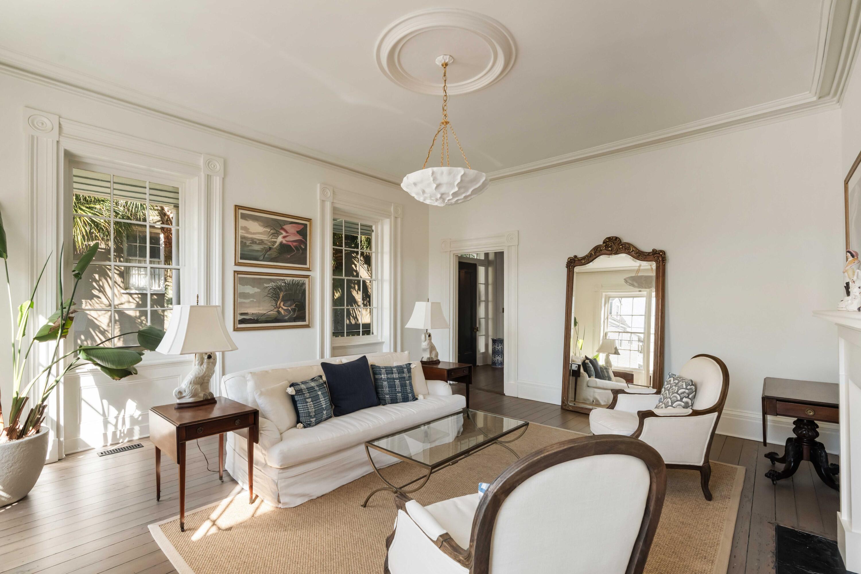 32 Society Street Charleston, SC 29401 - Photo 9 of 110 8