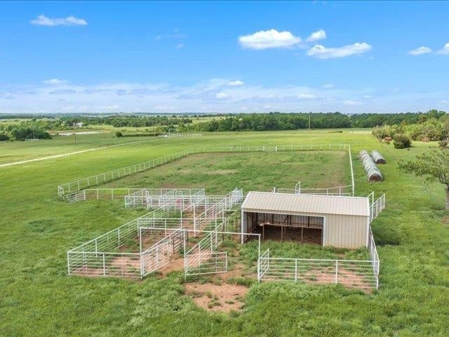 10500 Frontier Perry, OK 73077 - Photo 8 of 26 Gallery Image 8