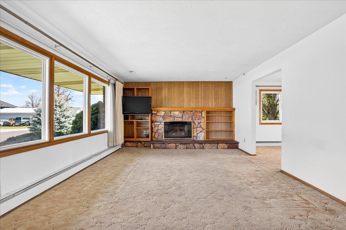 605 West 4th Street Sprague, WA 99032 - Photo 5 of 45