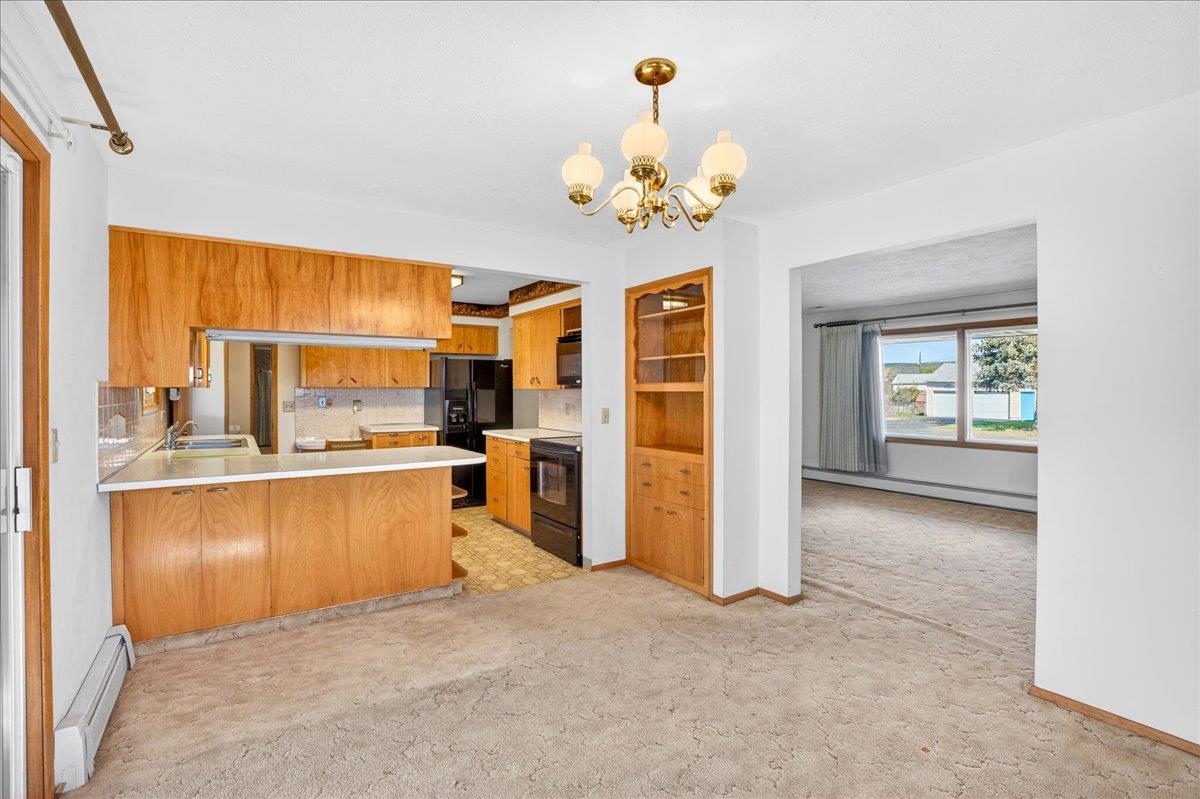 605 West 4th Street Sprague, WA 99032 - Photo 8 of 45