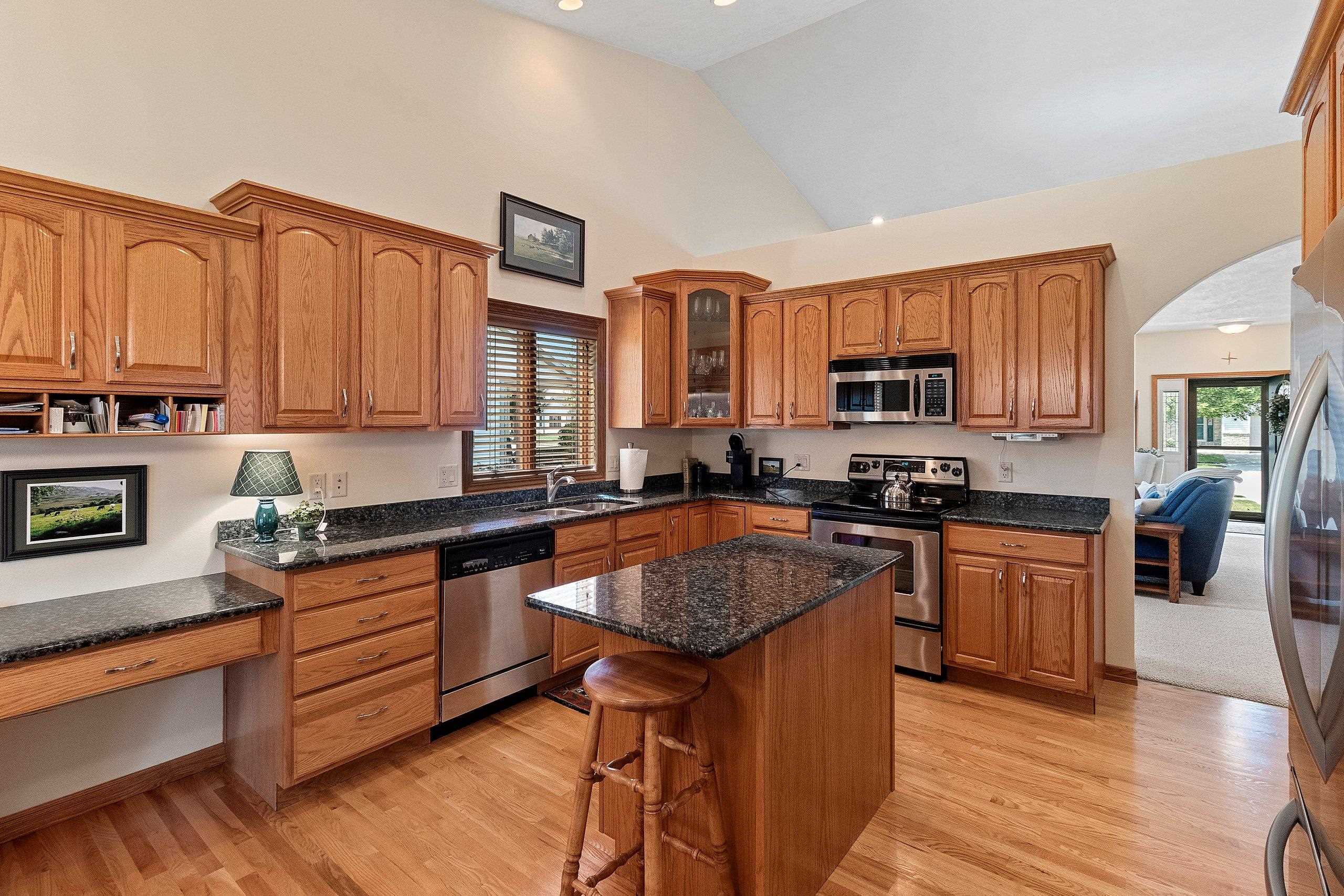 4716 North Fallview Lane Appleton, WI 54913 - Photo 17 of 59 Gallery Image 17