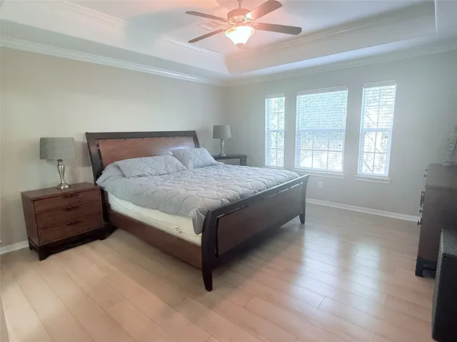 $2,500 | 27 Umbria Lane, The Woodlands, TX 77382