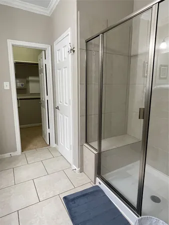 $2,500 | 27 Umbria Lane, The Woodlands, TX 77382