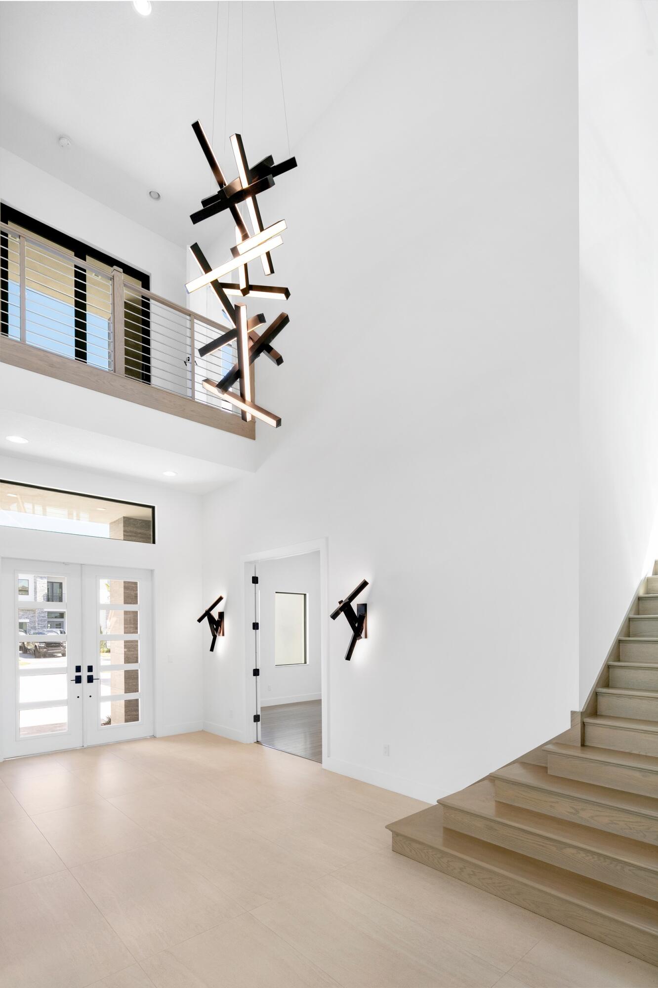 9893 Espresso Manor Boca Raton, FL 33496 - Photo 27 of 71 a view of a room with a ceiling fan