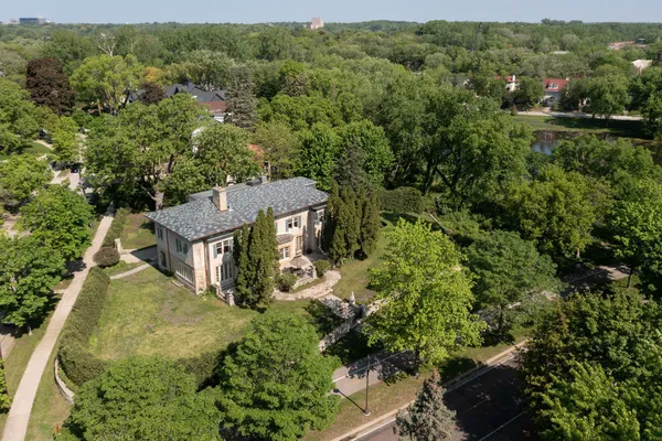 $1,647,500 | 2728 Dean Parkway, Minneapolis, MN 55416