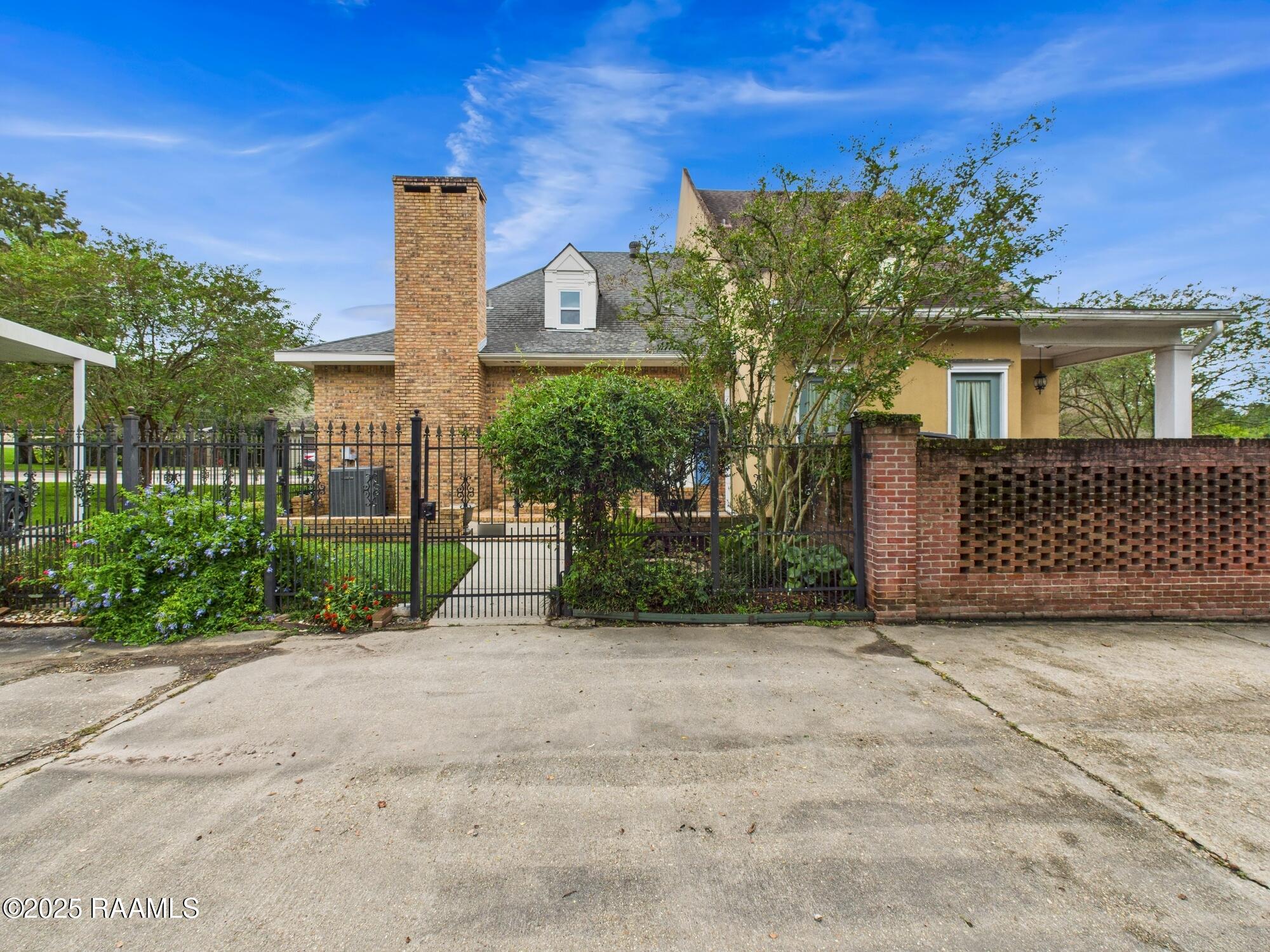 523 Esplanade Lafayette, LA 70508 - Photo 33 of 36 CAM04246G0-PR0149-STILL033