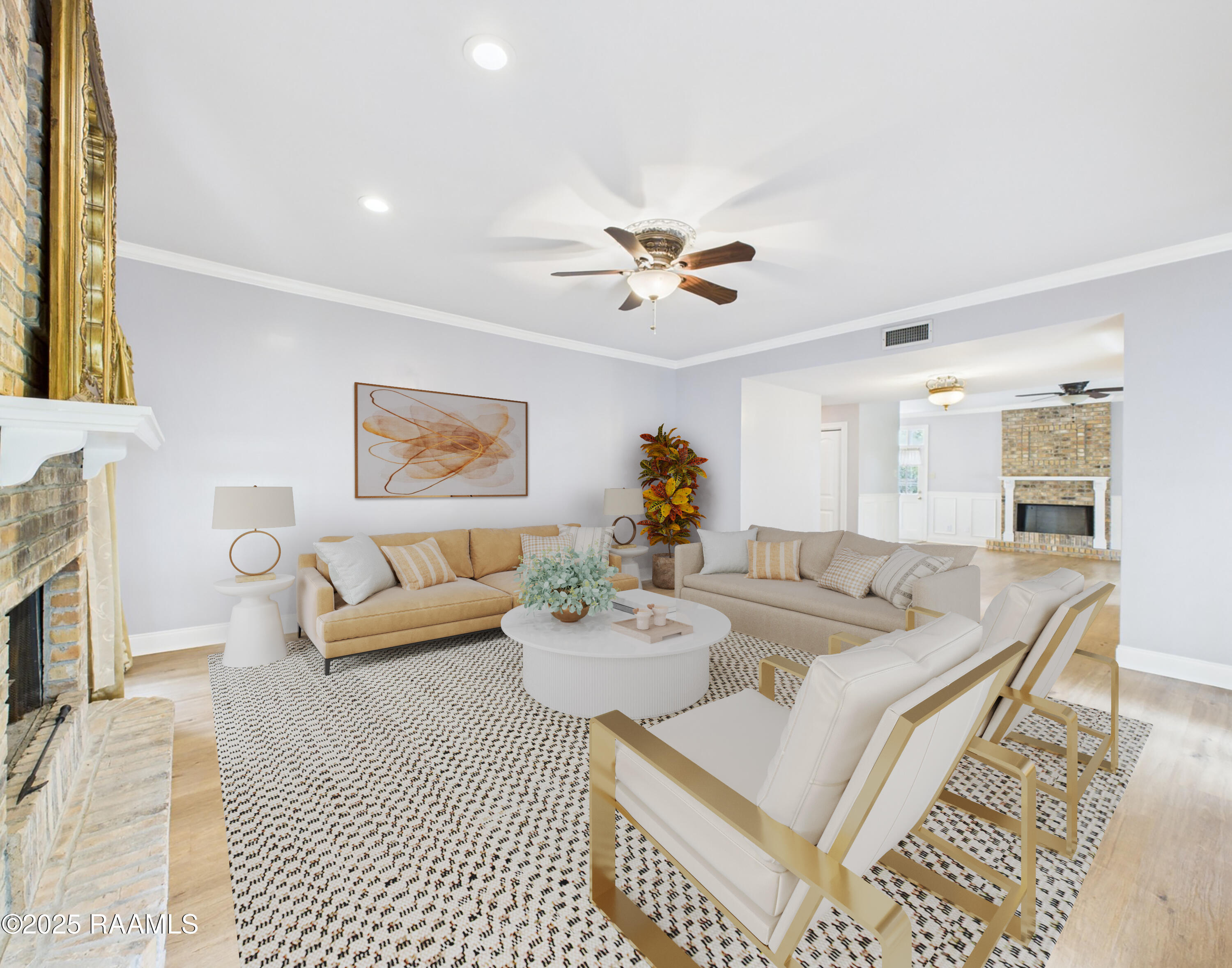 523 Esplanade Lafayette, LA 70508 - Photo 10 of 36 Living area 1