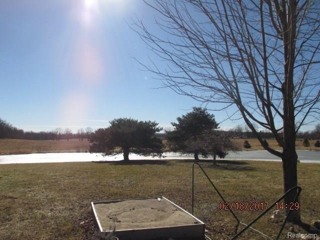 5021 Stewart Road Lapeer, MI 48446 - Photo 11 of 49 IMG_4394.JPG