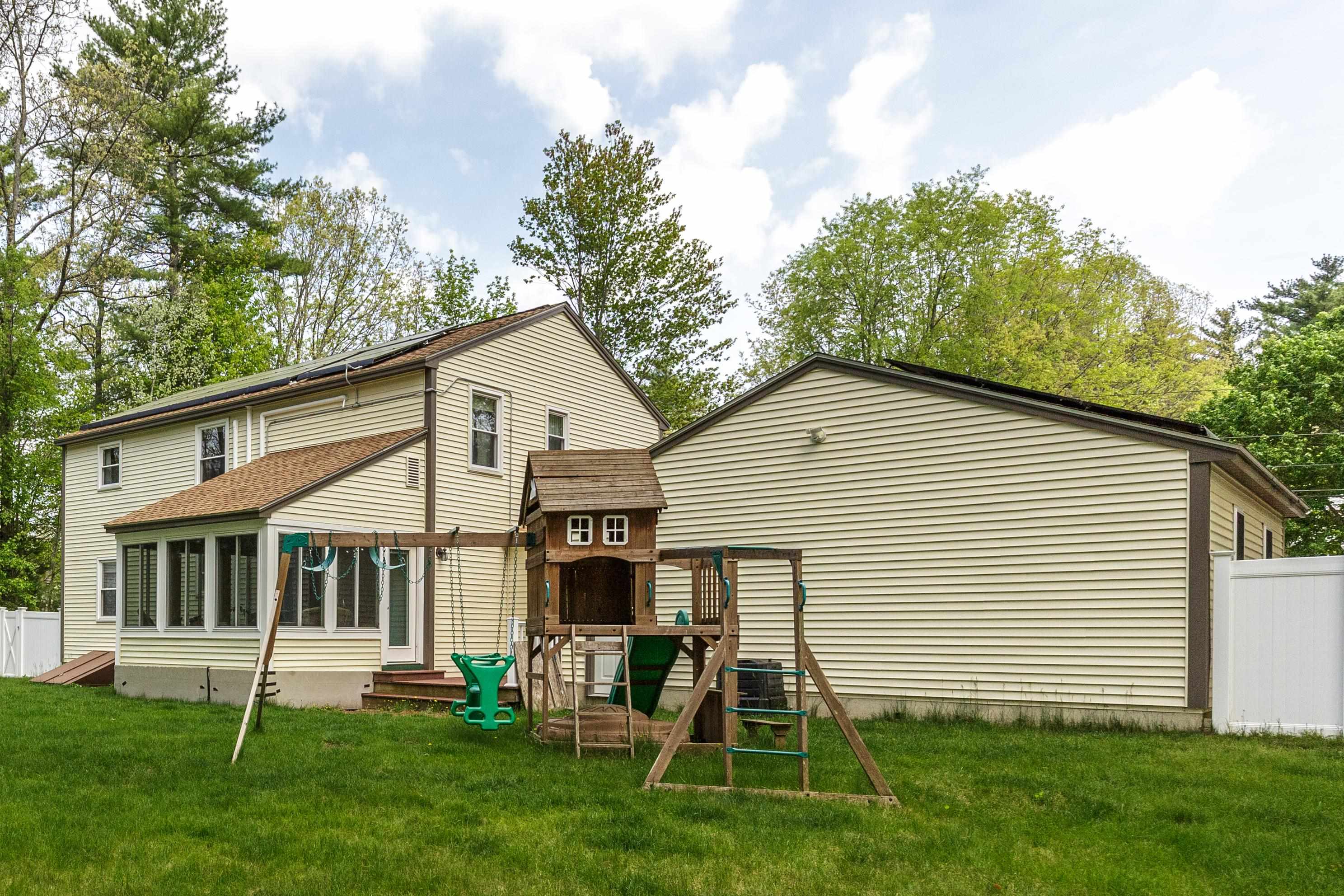 36 North Curtisville Road Concord, NH 03301 - Photo 2 of 48