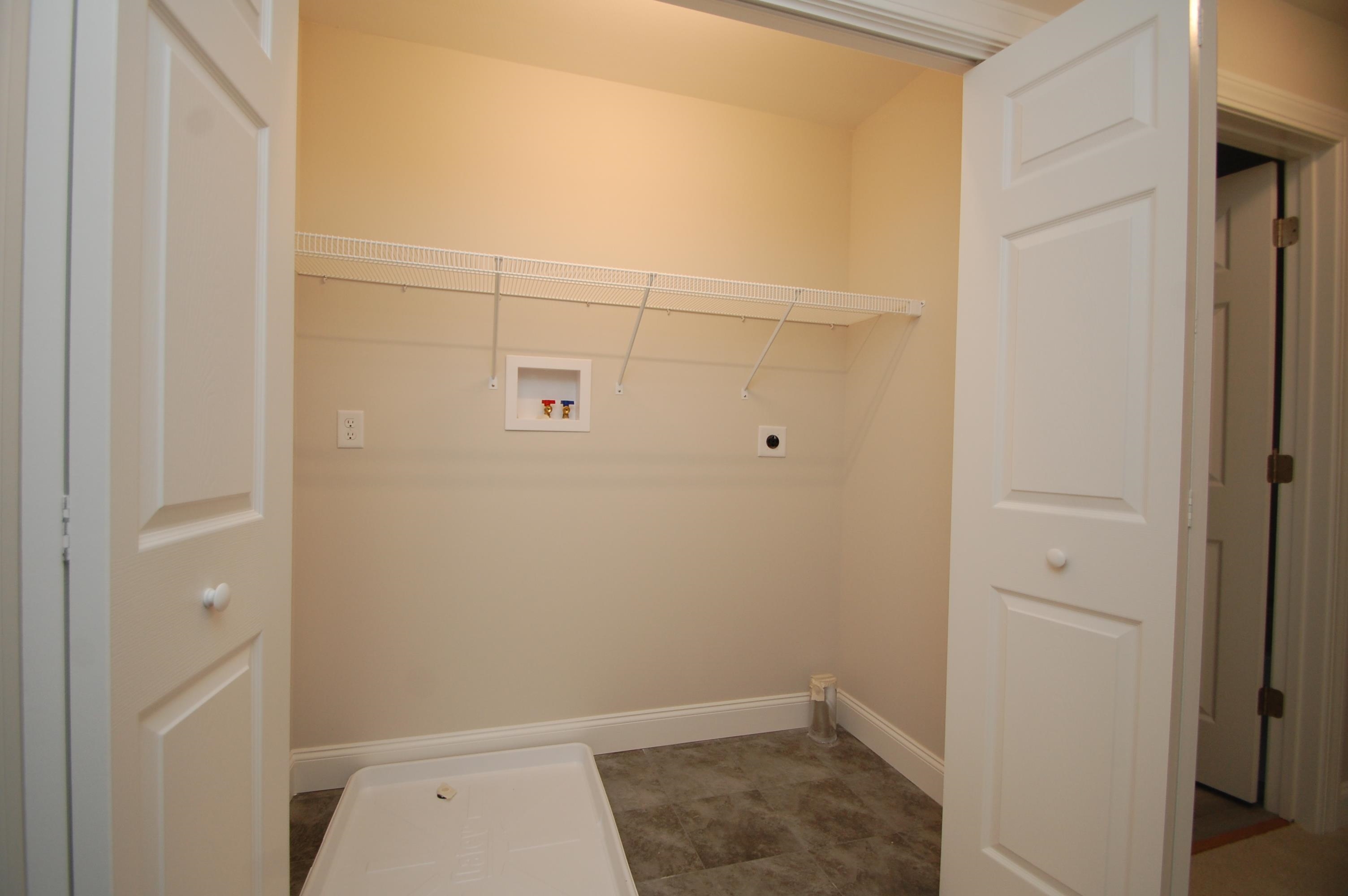 11 Reeds Ferry Way Merrimack, NH 03054 - Photo 16 of 17 Gallery Image 16
