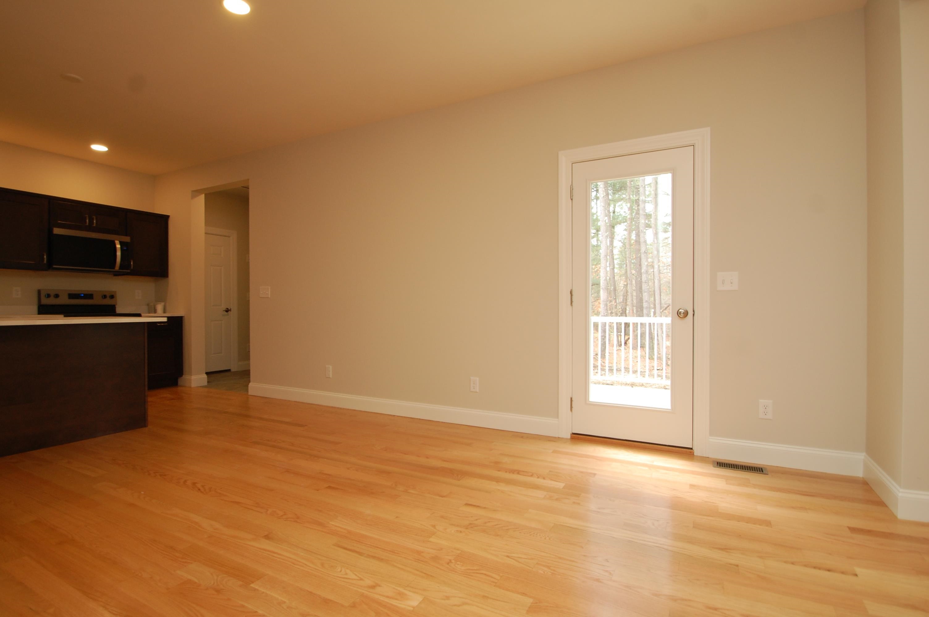11 Reeds Ferry Way Merrimack, NH 03054 - Photo 3 of 17 Gallery Image 3