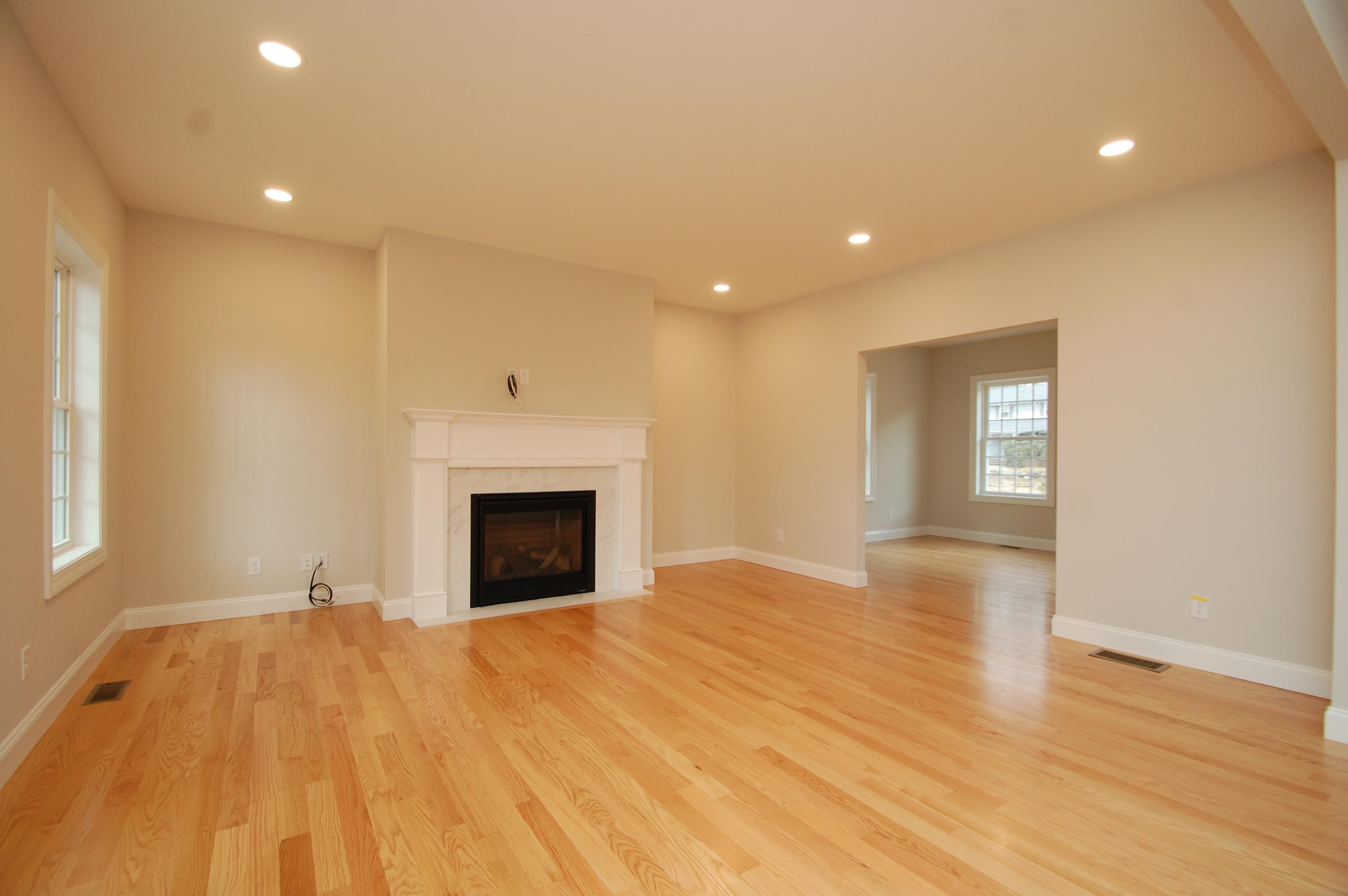 11 Reeds Ferry Way Merrimack, NH 03054 - Photo 6 of 17 Gallery Image 6