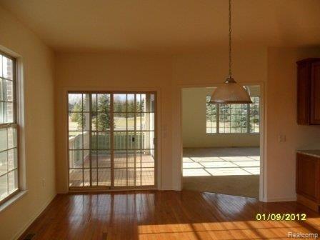 3645 Winding Brk Circle Rochester, MI 48309 - Photo 6 of 25 006.JPG