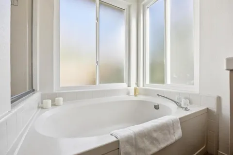 $995,000 | 17552 Woodridge Court, Salinas, CA 93908