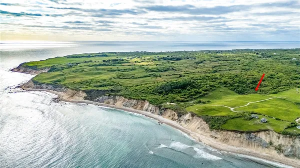 $6,000,000 | 0 Snake Hole Road, Block Island, RI 02807