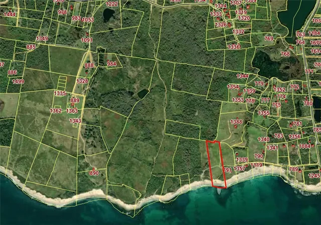 $6,000,000 | 0 Snake Hole Road, Block Island, RI 02807