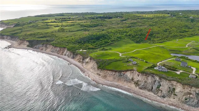 $6,000,000 | 0 Snake Hole Road, Block Island, RI 02807