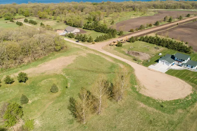 $27,000 | Lot 2-bk 285th Street, Battle Lake, MN 56515