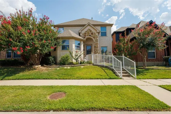 $3,200 | 1020 Paradise Cove, Carrollton, TX 75006