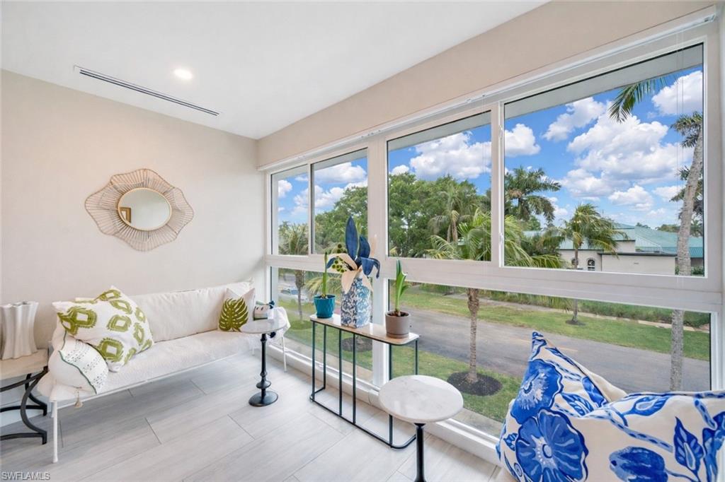 1021 3rd Street South, Unit 310 Naples, FL 34102 - Photo 5 of 27