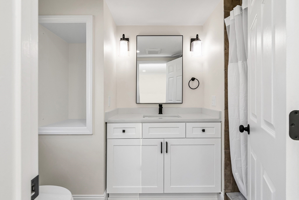 15 Pinewood Road Tewksbury, MA 01876 - Photo 15 of 42 Gallery Image 15