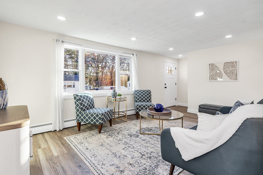 15 Pinewood Road Tewksbury, MA 01876 - Photo 17 of 42 Gallery Image 17