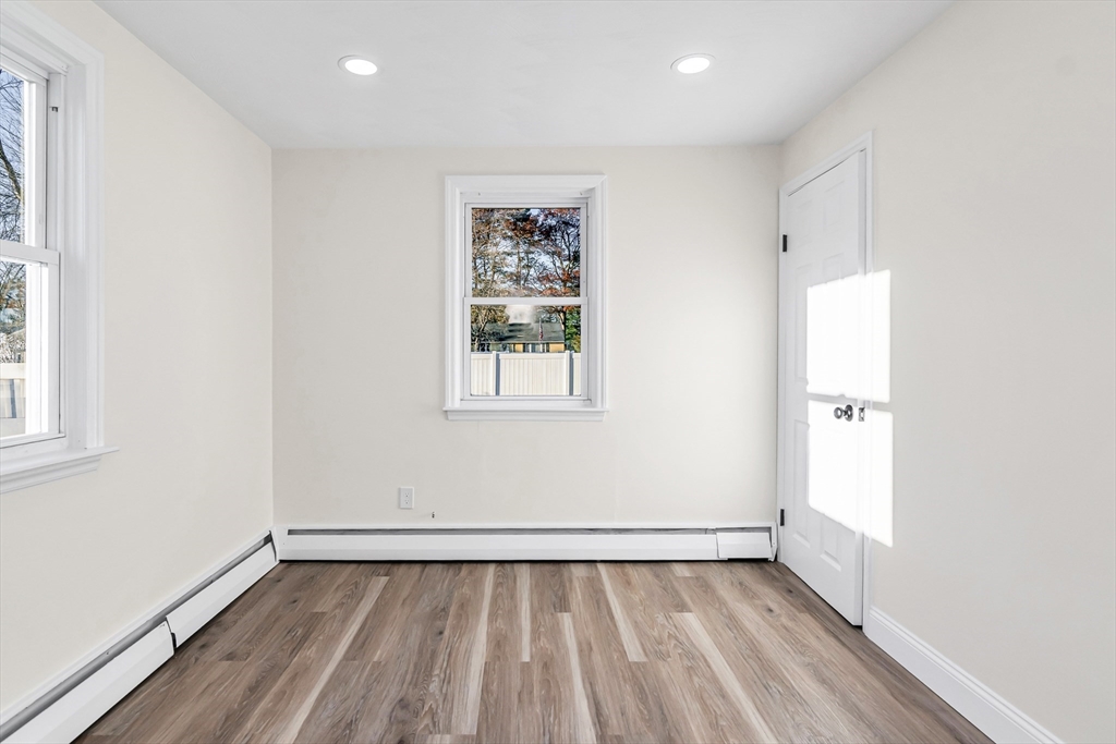 15 Pinewood Road Tewksbury, MA 01876 - Photo 25 of 42 Gallery Image 25